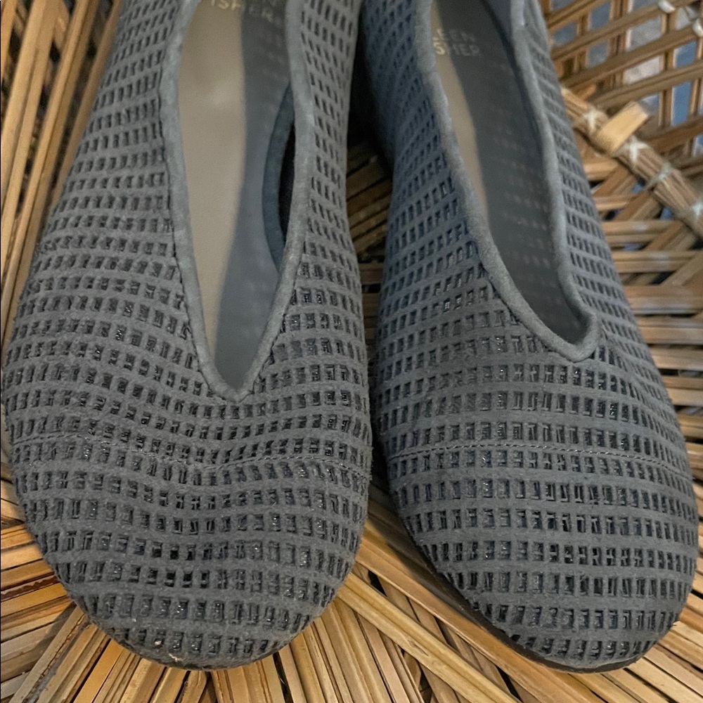 Eileen Fisher Gray Women's Flat Shoes - Picture 5 of 6